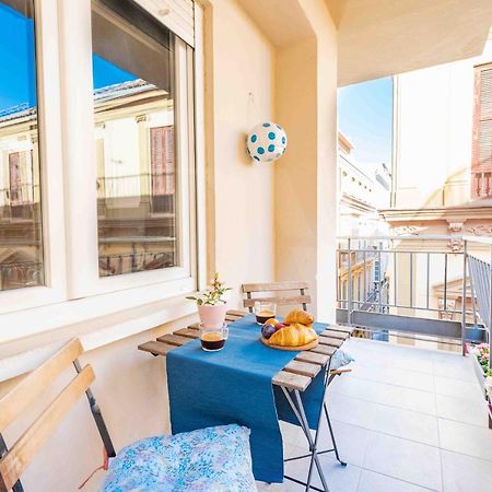 Cosy Flat With Private Balcony - Historic Center By Rems Daire Málaga Dış mekan fotoğraf